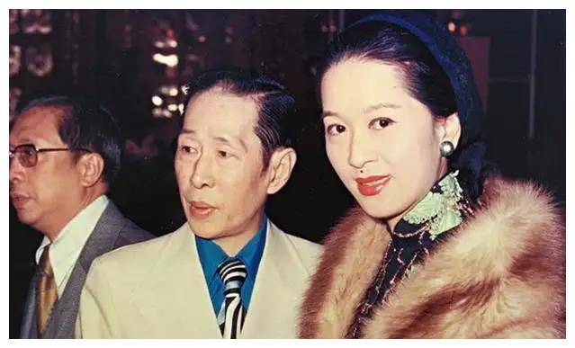 洪金梅为嫁豪门，30年塑身衣不离身，丈夫遗嘱：财产只分她1元
