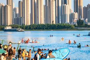 武汉人的夏日快乐,是家门口的海给的!