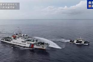 现场画面公布！中国海警依法驱离侵闯黄岩岛海域菲公务船