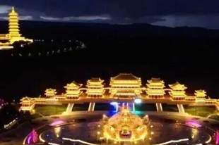 繁峙憨山文化旅游景区:“夜游热”持续升温