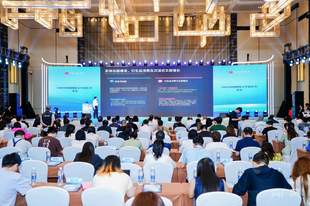 《2025中国网络文学蓝皮书》发布 网文读者规模超5亿