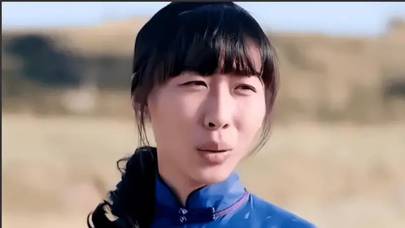 里子面子都丢了!管不住下半身的任素汐,一场演唱会撕下她的体面