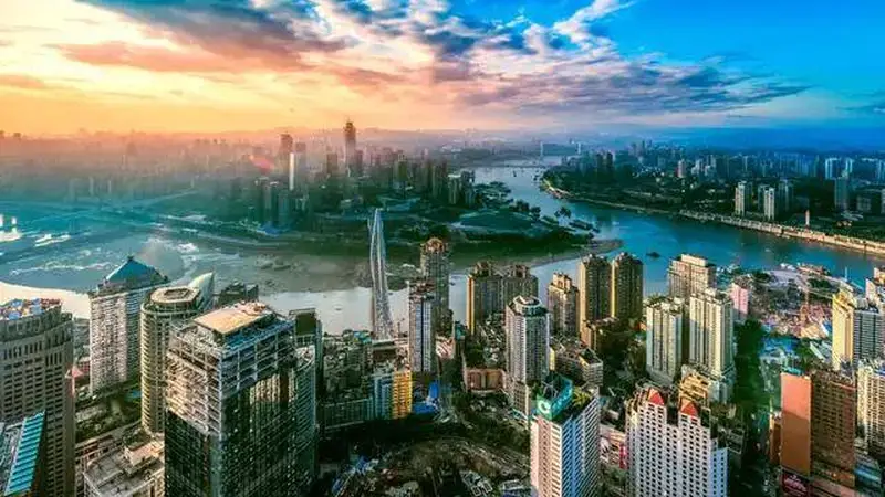 重庆崛起:西部现代化的样本