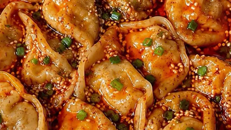 酸汤饺子，一碗酸辣暖到心底，连汤都喝得精光