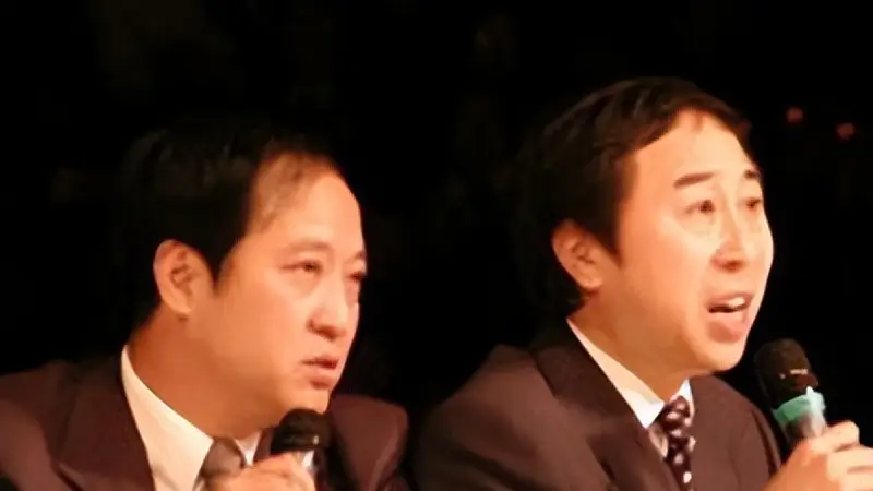 77岁牛群近况：折腾半生倾家荡产，如今被美国毕业的儿子如此对待