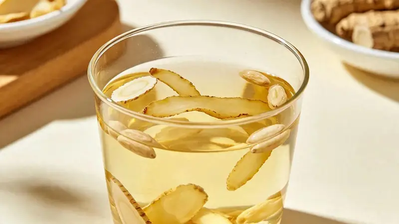 玉竹是隐藏养生宝！4种黄金搭配补足津液，润燥养身胜过多喝水