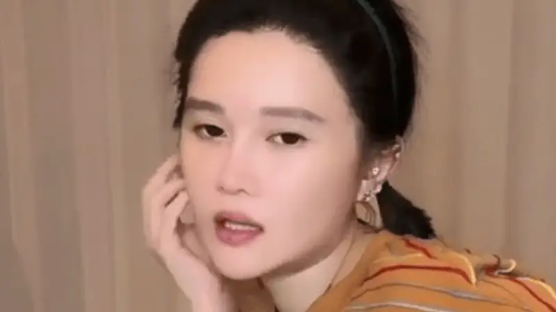 赵本山女儿自曝患三种精神疾病 换药后胃口变差已瘦十多斤