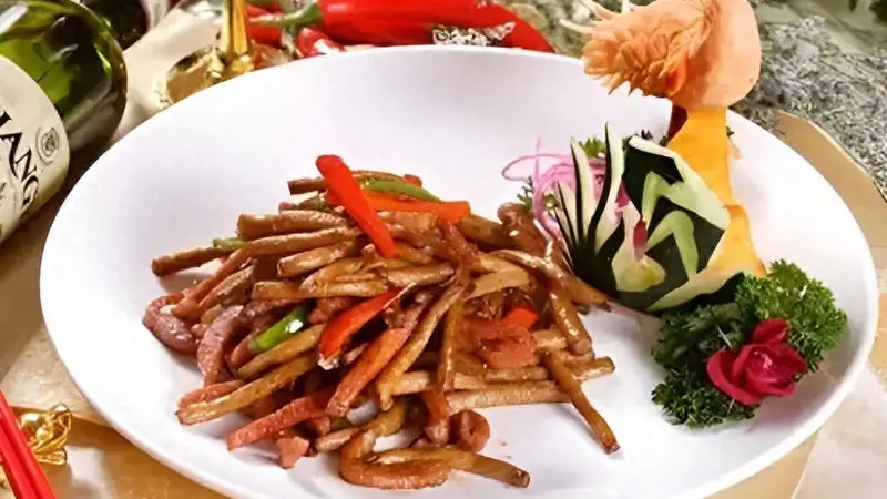茶树菇别炖汤了,试试这样做,鲜香脆嫩,比吃肉还解馋