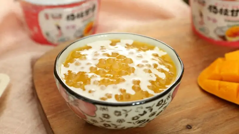 港式餐厅里常见的甜品，一口杨枝甘露，它究竟是什么东西呢?
