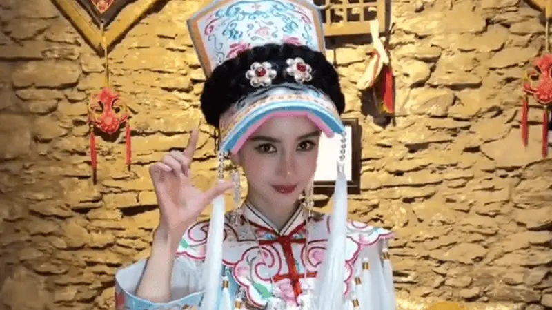 羌族公主来了！Angelababy民族服饰变装太绝了