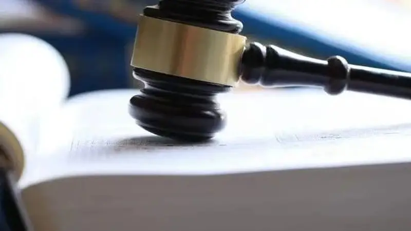 女护士被举报“非法性交易”，医院将其开除，并称“没报警是为保护声誉”，法院判了，案例曝光→