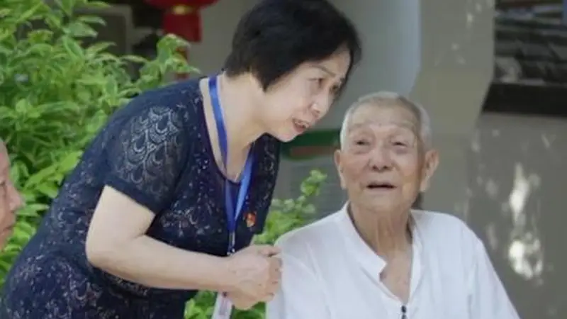 习近平强党兴党的故事|“抓基层、抓根本是我党的优良传统”