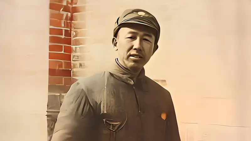 连长点名喊王翁翁,他找毛主席改名,主席大笑:你就是镇北大将军