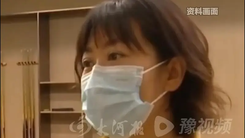 比男童闯入女更衣室更可怕的，是那句“女孩子长大也是被别人看的”