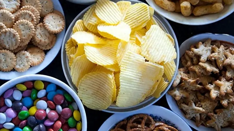 别再被低卡零食忽悠了!9 成都是热量炸弹