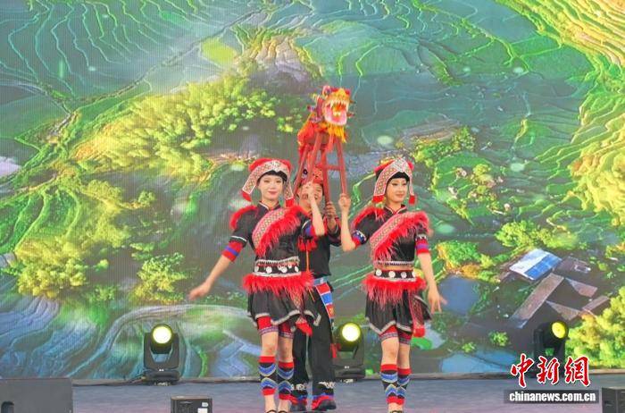 湖南五地接力捧出盛夏“清凉大餐” 推动凉资源变热产业