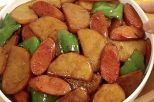 土豆火腿:烟火气里的佳肴