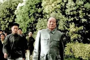 毛主席的罕见照片,气场十分强大,隔着屏幕,都感觉到一股吸引力