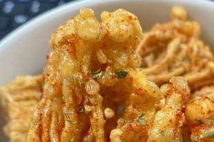 干炸金针菇这样做香迷糊啦!外酥里嫩,酥脆到停不下嘴!