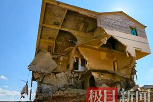 探访六蓝水库缺口处最近村庄:有房子被冲得连地基都不剩,村民称家中数万元现金不知所终