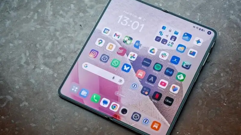 “全球最平整折叠手机”OPPO Find N6上手:“无感折痕”名副其实