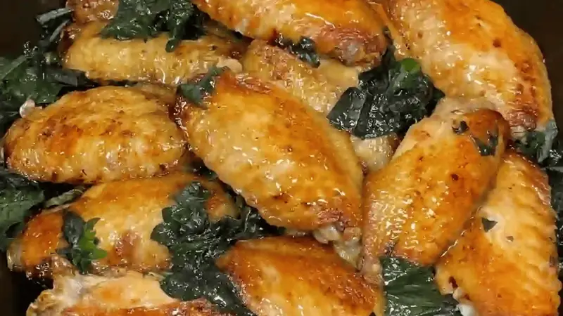 紫苏鸡翅煲:一锅端上桌,全家抢着吃的家常美味