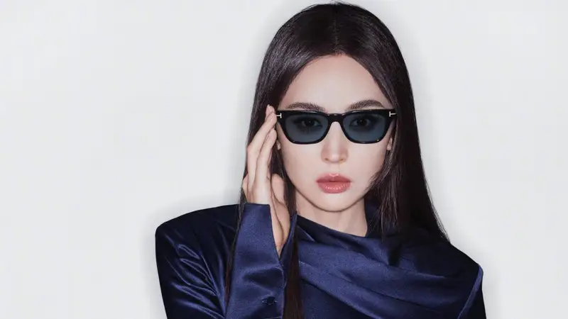 古力娜扎最新时尚大片魅惑性感 化身摩登女郎优雅飒爽