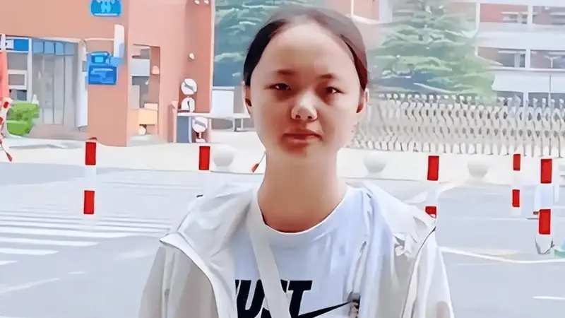 2020年,江苏高考文科状元白湘菱无缘清北等名校,后来发展如何?