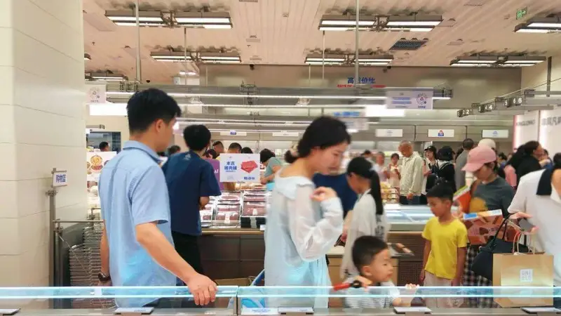 首店上新！让江岸人“鲜”腹起来