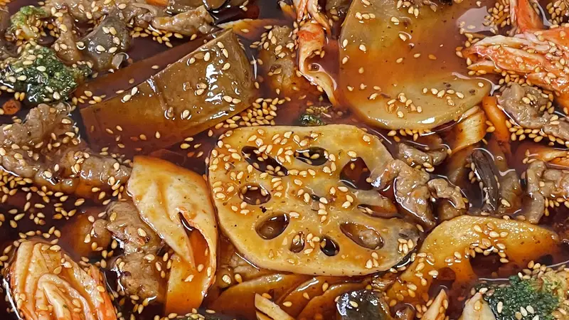 这锅钵钵鸡，在家就能实现自由