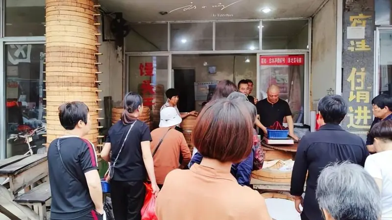 原创浙江省这个城市的南方人，竟然顿顿离不开馒头，北方游客都看懵了
