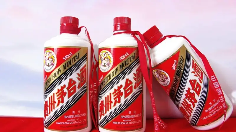 白酒反攻,从茅台涨价开始