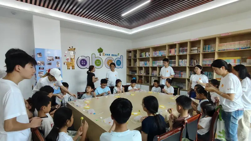 非遗进社区，巧手捏面人——牡丹区西城街道民泰社区开展面塑体验公益活动