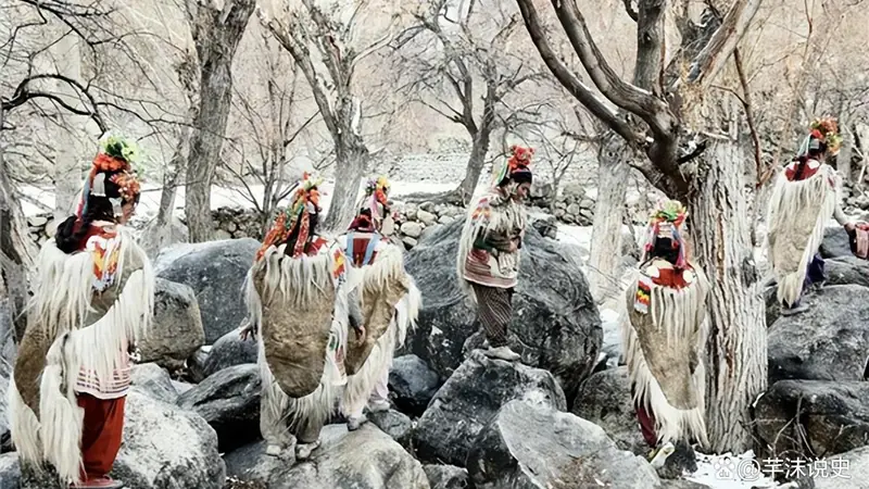 喜马拉雅山的神秘部落:喜欢吃素,无婚姻制度,其繁衍方式特殊