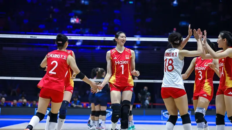 首局25-4！亚锦赛-中国女排3-0伊拉克 吴梦洁复出开门红