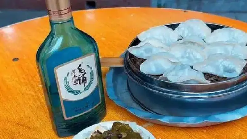 宝鸡西府吕家蒸饺：为何这家小店总能让无数食客排队两小时？