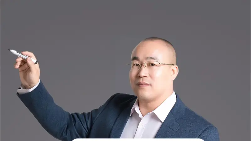 现在，考生和家长正处在志愿规划的关键阶段，面对数量众多的高校和专业，究竟哪些更适合自己？如何精准定位、科学填报志愿，无疑是当下每位考生与家长最为关注的焦点