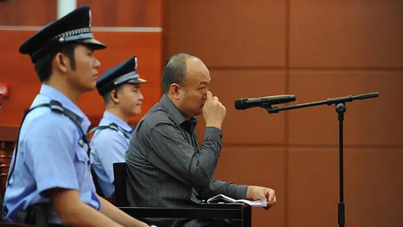 广东“坟爷”林耀昌旧案追诉案一审宣判：犯聚众斗殴罪，判5年