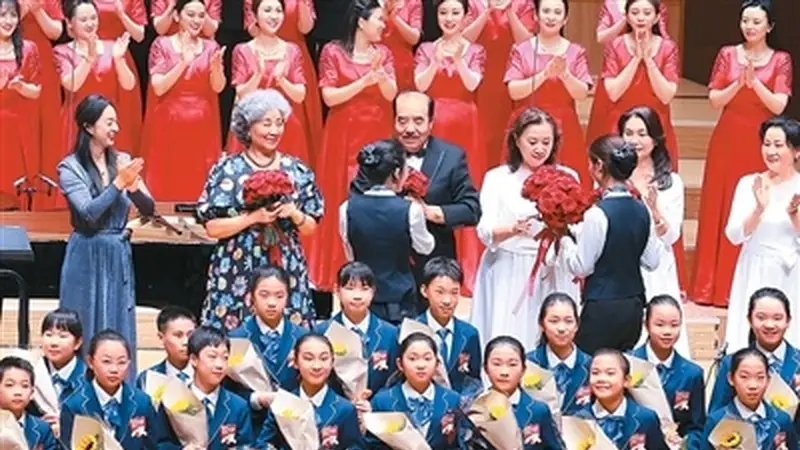 中国交响乐团举办建团七十周年合唱音乐会