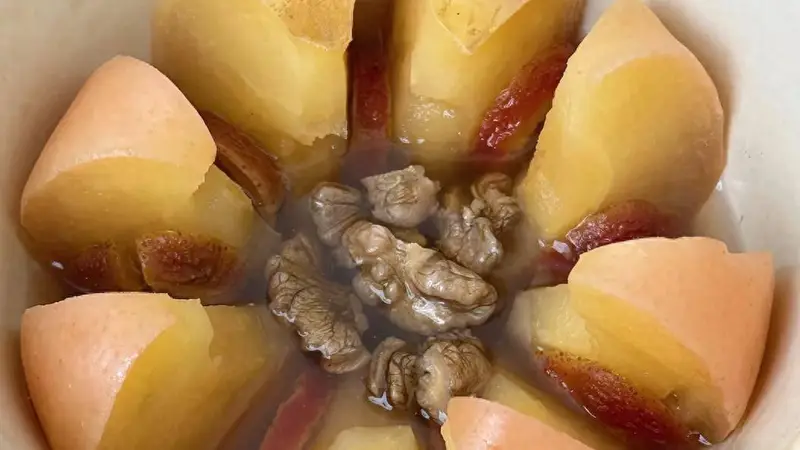 山楂搭配一种，打通身体堵点，肚子平了，腰细了，夏天更轻松