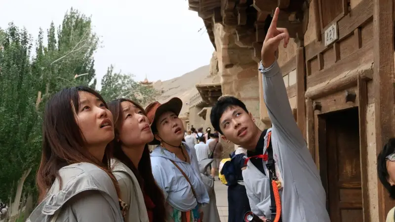 百卅交大牵手千年敦煌,第七期“文化守望者”出征大漠