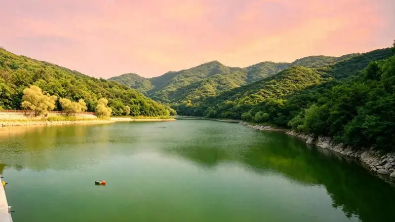 来石景山追晚霞！山林赤霞徒步线→