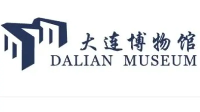 杨凤鸣后人向大连博物馆 无偿捐赠珍贵历史资料