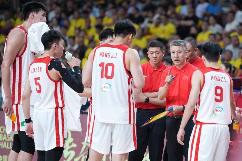 赵睿等8人缺阵是国家队损失 赵继伟:人员搭配是难题