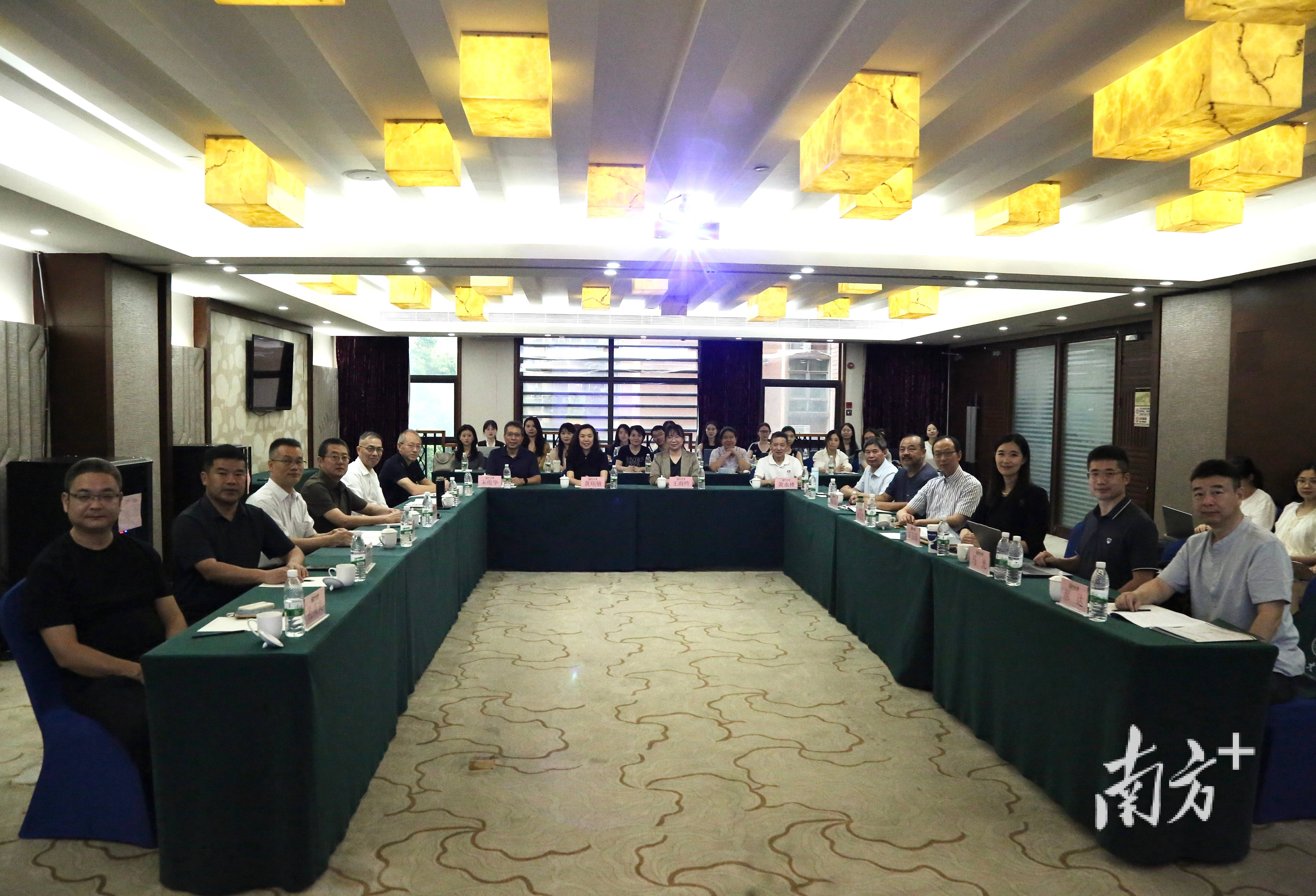 全国40余名专家齐聚中山大学，共商建设中国特色非遗学科体系