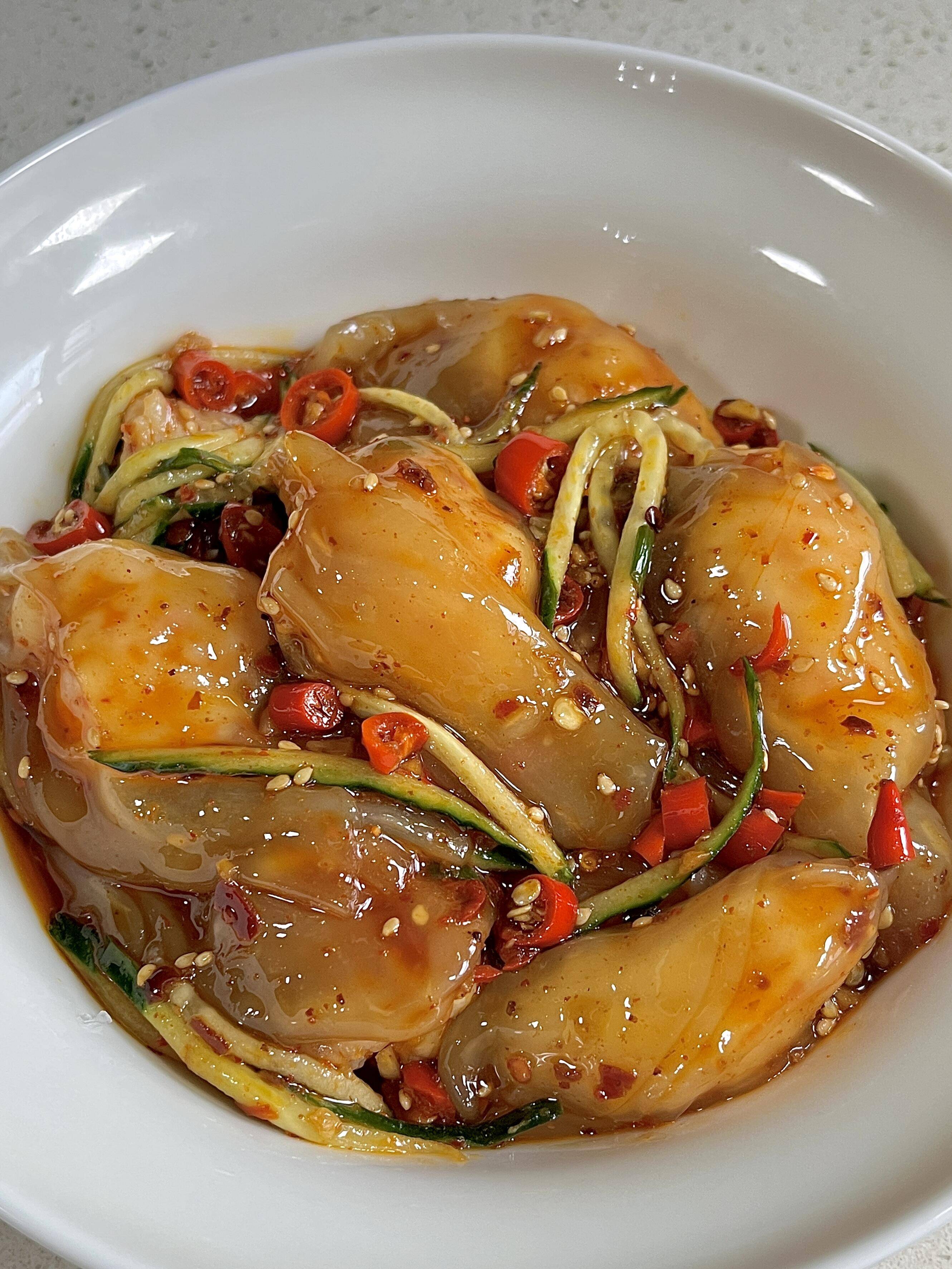 酸辣柠檬虾饺：软糯弹牙，一口就爱上