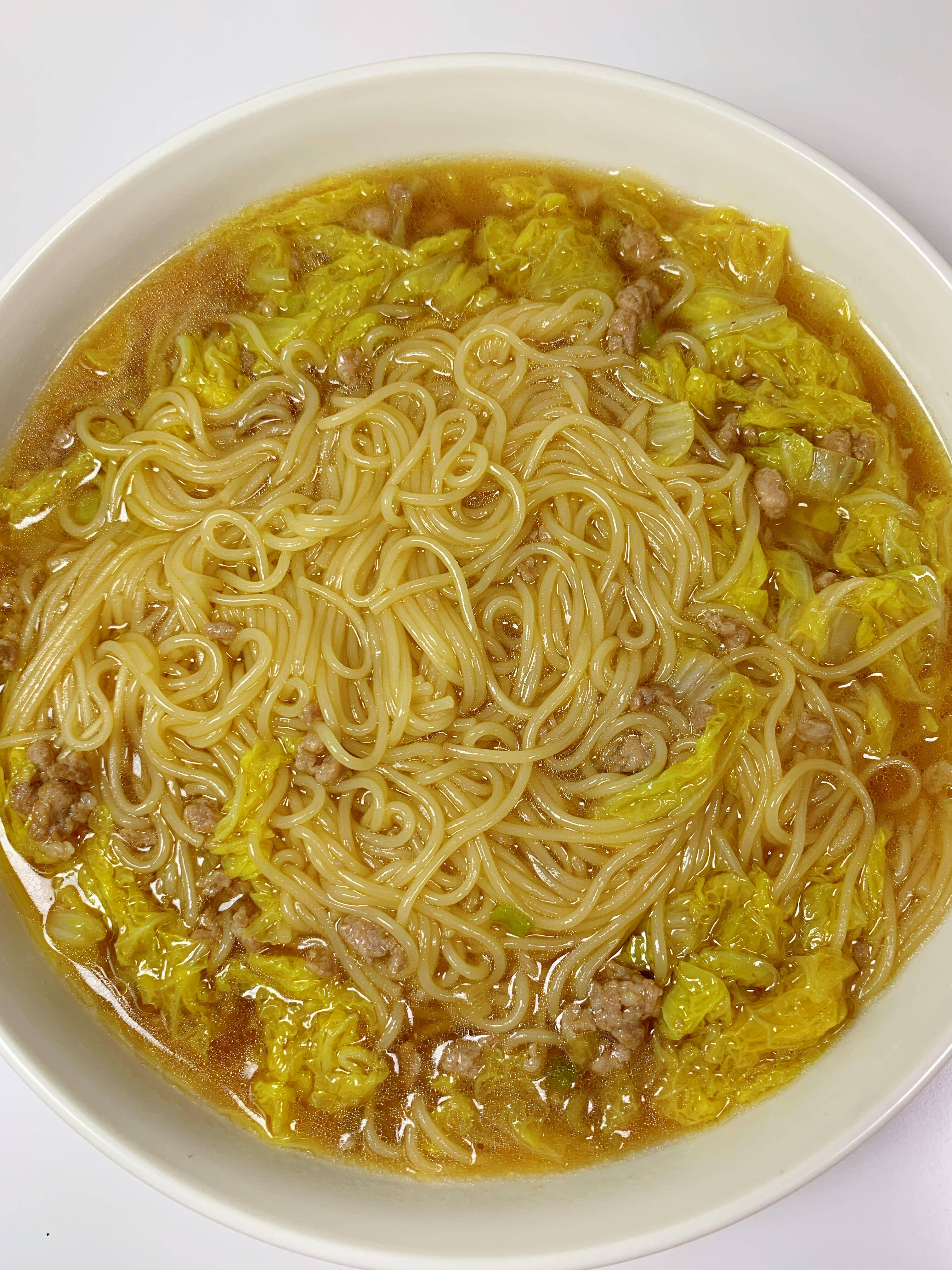 这碗白菜肉末汤面，清清爽爽暖到胃里