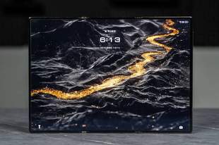 原创华为专利图曝光，Mate XT2首发U型三折叠，核心规格也已悬念不大！