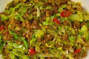 肉末包菜:脆嫩鲜香的下饭神器,厨房新手也能轻松拿捏