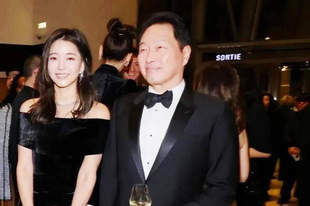 韩国SK二公主崔敏贞,北大毕业嫁军官为妈撑腰,有钱有才父却出轨